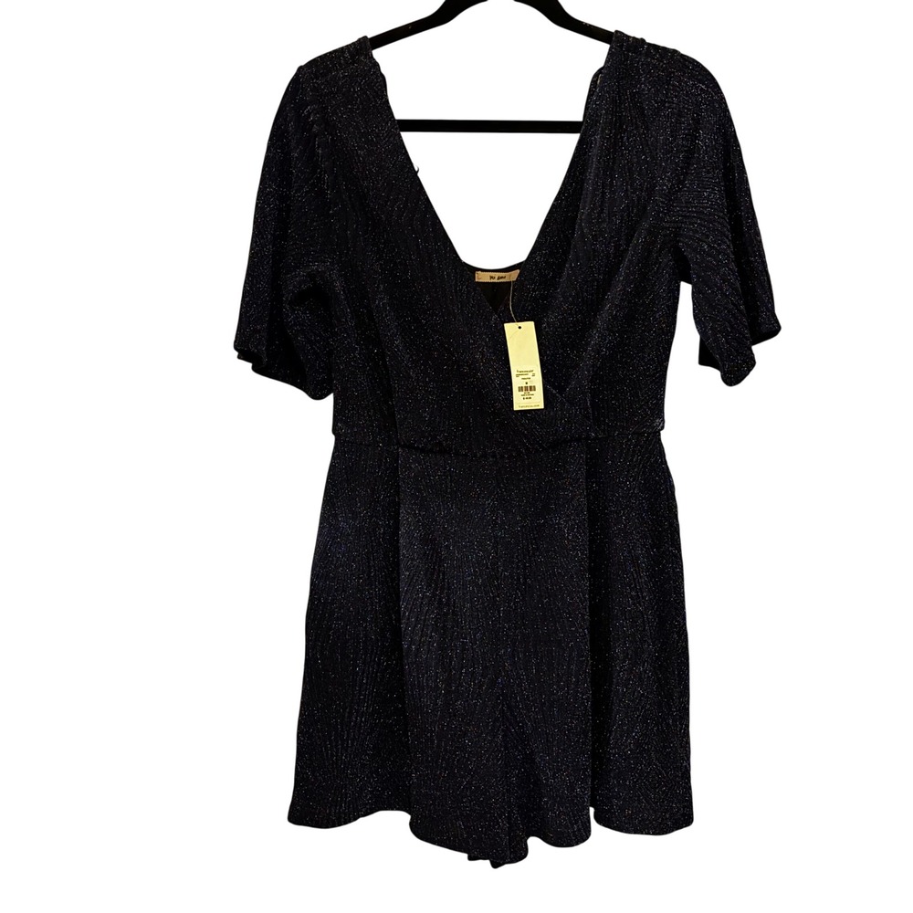 Mi Ami by Francesca's Short Sleeve Medium NWT Glitter Romper Navy Blue